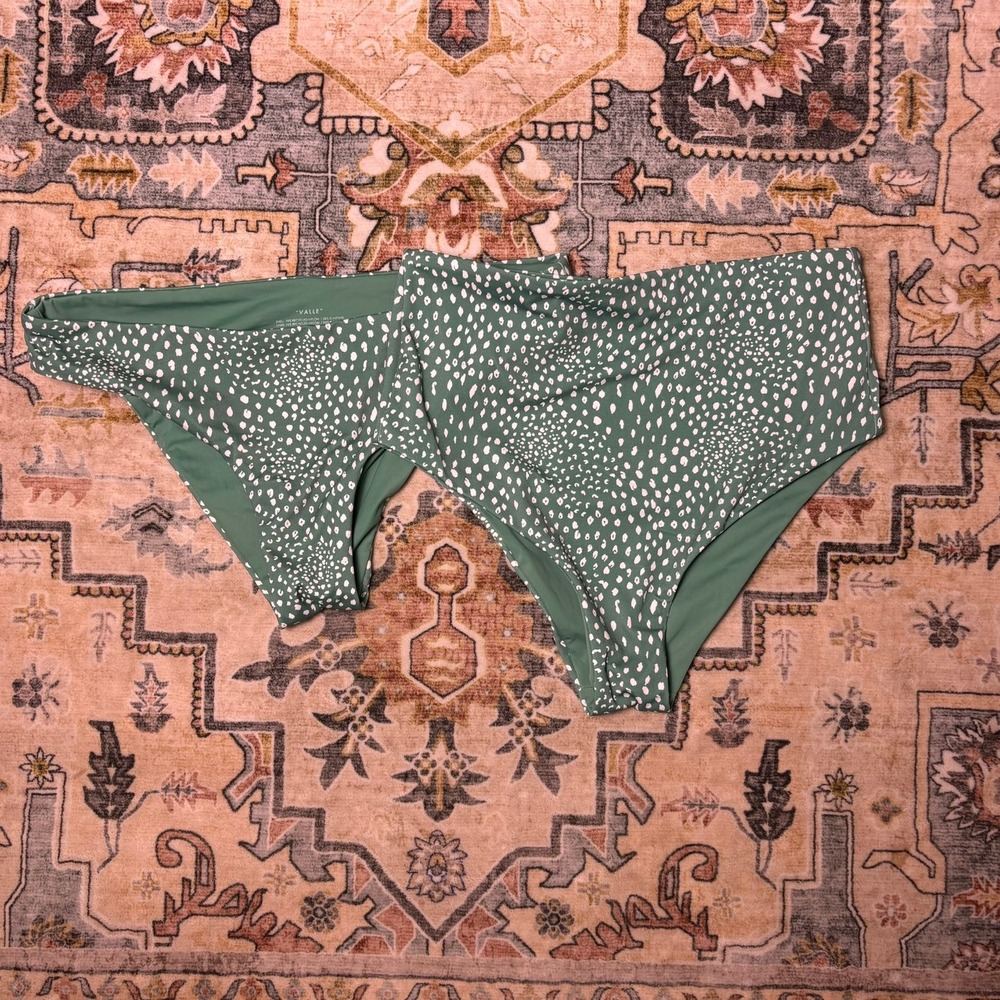 Jolyn Janna Valle High Waisted Bikini Bottoms Green Spotted Print Small Set of 2
